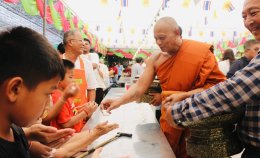 ครอบครัว "ศรีษะทิน"  เป็นเจ้าภาพทอดกฐินสามัคคีวัดศรีวารีน้อย ประจำปี 2568  โดยในปีนี้มีคณะผู้มีจิตศรัทธา ร่วมออกโรงทาน 149 ร้าน ยอดกฐินปีนี้ อยู่ที่  2,392,685.75 บาท
