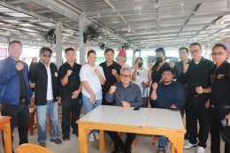 หัวหน้าพรรคแรงงานสร้างชาติ รับเรื่องร้องเรียน! ชาวบ้านกว่า 1,500 หลังคาเรือนเดือดร้อน เสาไฟฟ้าตั้งขวางทางเข้าออกซอย ถนนหนามแดง สมุทรปราการ