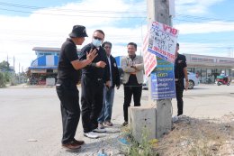 หัวหน้าพรรคแรงงานสร้างชาติ รับเรื่องร้องเรียน! ชาวบ้านกว่า 1,500 หลังคาเรือนเดือดร้อน เสาไฟฟ้าตั้งขวางทางเข้าออกซอย ถนนหนามแดง สมุทรปราการ