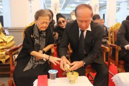 พระเทพวชิราลังการ นำคณะสงฆ์วัดศรีเอี่ยม บำเพ็ญกุศลอุทิศถวาย 'พระบรมราชชนนีพันปีหลวง'  พล.ต.อ.ธวัชชัย ภัยลี้ อดีตรอง ผบ.ตร. ร่วมเป็นประธาน สมาคมตำรวจ-สตรีนักธุรกิจฯ  ร่วมแน่น!!