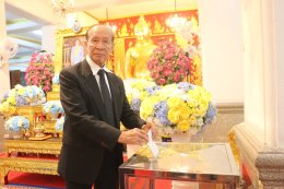 พระเทพวชิราลังการ นำคณะสงฆ์วัดศรีเอี่ยม บำเพ็ญกุศลอุทิศถวาย 'พระบรมราชชนนีพันปีหลวง'  พล.ต.อ.ธวัชชัย ภัยลี้ อดีตรอง ผบ.ตร. ร่วมเป็นประธาน สมาคมตำรวจ-สตรีนักธุรกิจฯ  ร่วมแน่น!!