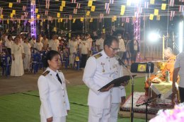 พุทธศาสนิกชนนับพัน ร่วมสวดมนต์ข้ามปี วัดศรีวารีน้อย อำเภอบางเสาธง จังหวัดสมุทรปราการ โดยมีพระครูปลัดสุวัฒนกวีคุณ เจ้าคณะตำบลศีรษะจรเข้ใหญ่  เจ้าอาวาสวัดศรีวารีน้อย นำคณะสงฆ์ร่วมสวดเจริญพระพุทธมนต์