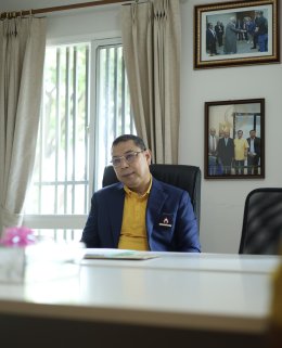 ดร.ณัฏฐ์ ประธานมูลนิธิกองทุนพัฒนาการกีฬา ย้ำให้ความสำคัญเท่าเทียม กับทัพนักกีฬา ซีเกมส์ ครั้งที่ 33 และ อาเซี่ยนพาราเกมส์ ครั้งที่ 13 โดยเตรียม เยี่ยมชมฝึกซ้อม สร้างขวัญกำลังใจช่วง 55 วันก่อนแข่ง พร้อมนำคณะ ตามเชียร์ติดขอบสนาม และ อัดฉีดเงินรางวัล ทั้ง 2 