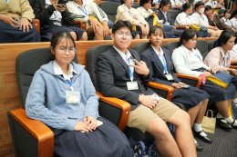 สว.จำลอง อนันตสุข ให้การต้อนรับคณะผู้บริหาร ครูและนักเรียน โรงเรียนกรรณสูตศึกษาลัย จังหวัดสุพรรณบุรี ในโอกาสเข้าเยี่ยมชมวุฒิสภา