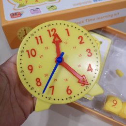 นาฬิกาสอนเวลา รุ่นใหม่แถมการ์ด!!!!