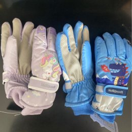 KIDGOODS Ski gloves ถุงมือกันหนาว ถุงมือเลนส์สกี (STREET164)