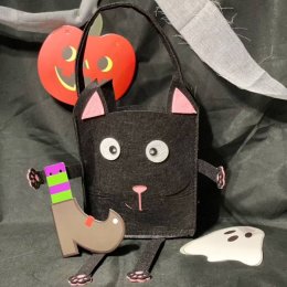 กระเป๋าใส่ขนม halloween สำหรับกิจกรรม trick or treat