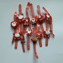 สายรัดข้อมือ xmas มีไฟ คละลายเซ็ตนึงมี 12 ชิ้น 