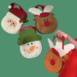 ถุงขนม xmas ใช้เป็น prop เก๋ๆ ถือในวัน xmas