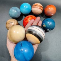 โมเดลจำลอง 10 ลูก เป็นระบบสุริยะจักรวาล Solar System