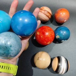 โมเดลจำลอง 10 ลูก เป็นระบบสุริยะจักรวาล Solar System