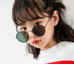 แว่นกันแดดเด็ก round metal กรอบเหล็กสีดำ (SUN64)