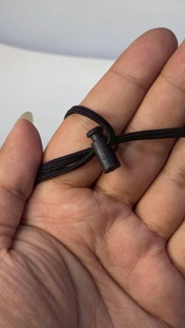 มงกุฏเจ้าหญิง ประดับเพชร มีสายรัดคางมาพร้อมสายรูดยืดหยุ่น