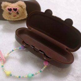 กล่องใส่แว่นตาน้องหมี มาพร้อมสายหิ้วติดกระเป๋า 