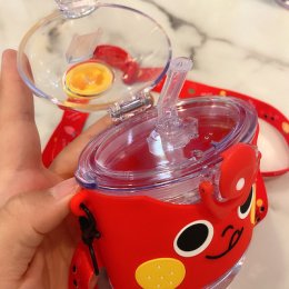 กระติกน้ำ frenchfries cup ใบไม่เล็กไม่ใหญ่พกพาสะดวก