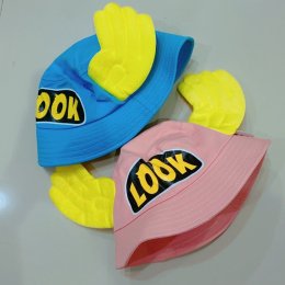 หมวกอาราเล่ มีปีกติดน่ารักๆ มีให้เลือกสองสีเลย