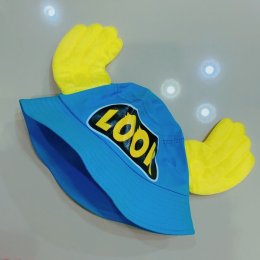 หมวกอาราเล่ มีปีกติดน่ารักๆ มีให้เลือกสองสีเลย