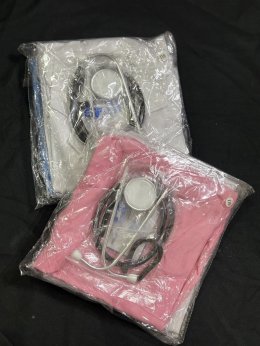 ชุดคุณหมอ ชุดอาชีพในฝัน ใส่แล้วน่ารักเหมือนหมอตัวน้อย