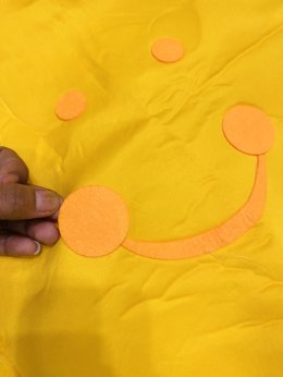 ชุดคอสเพลย์พระอาทิตย์ยิ้มแฉ่ง มาพร้อมรอยยิ้มหวานๆ 