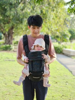 เป้อุ้มรุ่น Hip(popotamus) Seat สามารถใช้งานได้แบบ 3 in 1
