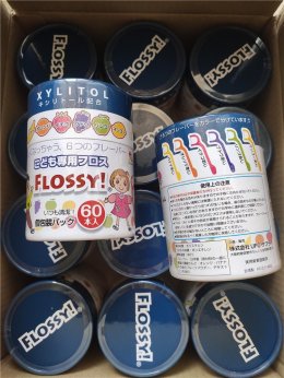 XYLITOL FLOSSY ไหมขัดฟัน ป้องก้นฟันผุ1 กล่องมี 60 ชิ้น