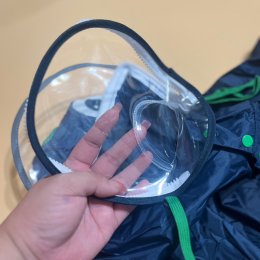เสื้อกันฝนเด็ก faceshield raincoat รุ่นนี้แถมแผ่นพลาสติก