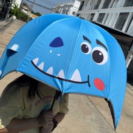 Helmet umbrella ร่มกันฝนเด็กลายใหม่ ดีไซน์แบบหมวกกันน็อค