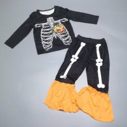 ชุด Retro Halloween สุดเท่ ใส่แล้วโดดเด่น