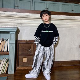 Checker Hip Boy เสื้อโอเวอร์ไซซ์แขนลายตารางหมากรุก