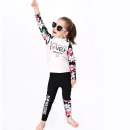 ชุดว่ายน้ำเด็ก Lovely aloha (2ชิ้น เสื้อ+กางเกง)