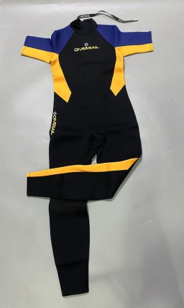 ชุดว่ายน้ำเก็บอุณหภูมิ **รุ่นเด็กโต แบรนด์ DIVE & SAIL 