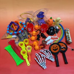 Halloween surprise box กล่องสุ่มฮาโลวีน(TOY582)