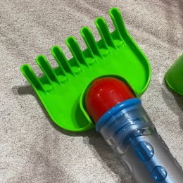 ที่ฉีดน้ำตักดิน มาแบบ2in1 ตักทรายได้ ฉีดน้ำได้ ในตัว