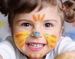 Kiddy Color สีเทียนเพ้นท์หน้า 12 สีล้างง่าย