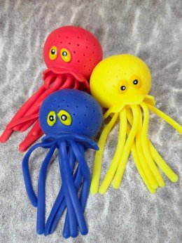 Splash Octopus ปลาหมึกบีบพ่นน้ำได้แสนสนุก