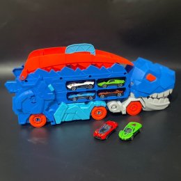 ไดโนเสาร์เขมือบรถ! แถมรถ 10 คัน เปิดออกมาเท่สุดๆ