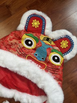 หมวกลายเชิดสิงโต 