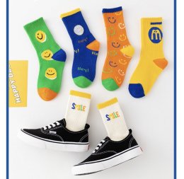 ถุงเท้า street vibe มาเป็น (SOCK125 SMILEY)