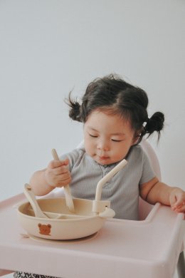 ชามซิลิโคนก้นดูด minimal สไตล์เกาหลี 