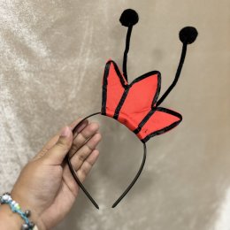 ชุดแฟนซีแมลง 