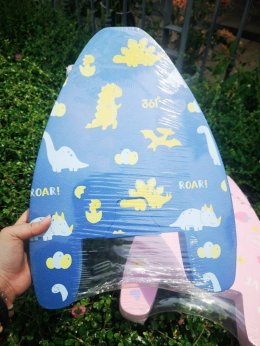 Splash kickboard โฟมว่ายน้ำ ฉีดน้ำได้