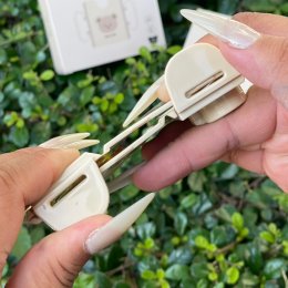 Milk pack holder ที่ใส่กล่องนมกันบีบกล่อง