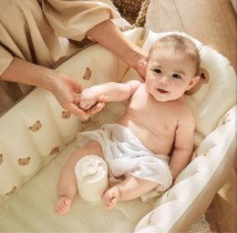 อ่างอาบน้ำเป่าลมน้องหมี 