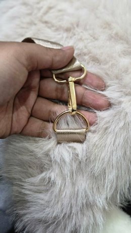 Puffy Paws bag กระเป๋าทาสแมวสุดคิ้วววท์