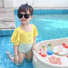 ชุดว่ายน้ำ Pastel Vintage Scotty