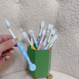 แปรง Rainbow 12 สี Supersave pack 