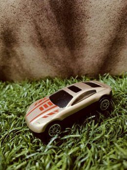 Flash Sale เซ็ตรถแข่ง 6 คัน