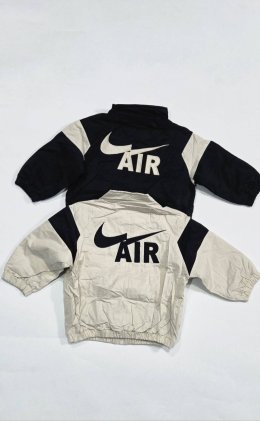 เสื้อแจ็คเก็ต AIR JACKET ด้านนอกเป็นผ้าแบบผ้าร่ม