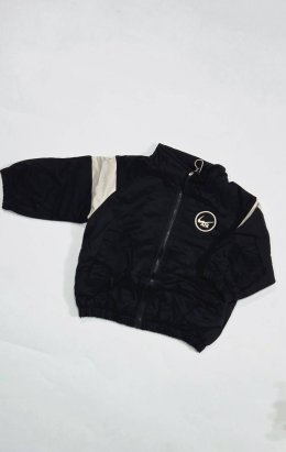 เสื้อแจ็คเก็ต AIR JACKET ด้านนอกเป็นผ้าแบบผ้าร่ม