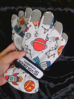 ถุงมือสกีเด็ก แบรนด์ Voloker